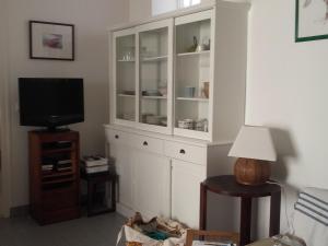 Arcachon: Charmante Maison T3 Proche Plage et Commerces, 2 Chambres, Wi-Fi, Idéale Familles - FR-1-319-35