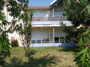 Appartements Biscarrosse T2 avec piscine, parking, a 10km de l'ocean - FR-1-319-349 : photos des chambres