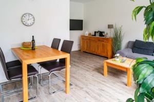 Villa Lena mit Fahrstuhl und Bäcker im Haus, direkt an der Flaniermeile