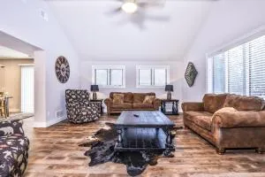 The Dog House - Boulder Junction