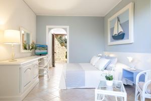 Standard Room room in Hotel Baia Di Nora