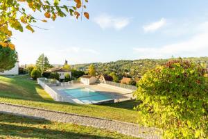 SARLAT, Apptmt T3 résidence CLIM PISCINE PARKING