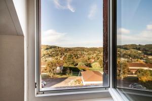 SARLAT, Apptmt T3 résidence CLIM PISCINE PARKING