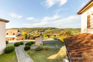 Appartements SARLAT, Apptmt T3 residence CLIM PISCINE PARKING : photos des chambres