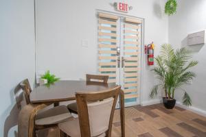 Casa Loba Suite 2 at 413 with private pool