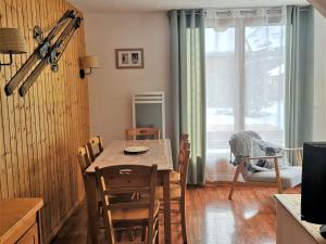 Chalets Chalet Le Devoluy, 3 pieces, 6 personnes - FR-1-504-642 : photos des chambres