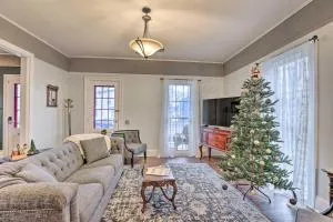 Victorian Home in Penn Yan about 1 Mi to Keuka Lake! - Penn Yan