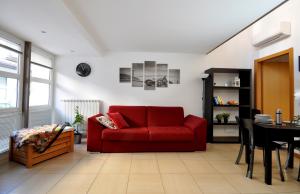 Loft ristrutturato vicino M4 Argonne - San Benigno