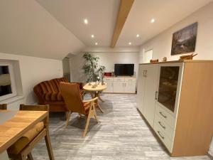 Ferienwohnung Gulfhaus, mit Sauna und großem Garten