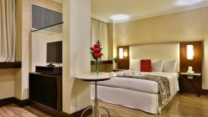 INTERNATiONAL PLAZA JARDINS ROOFTOP THE VIEW-AV PAULISTA