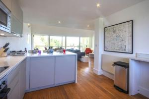 Clearwater 74, Goldcrest P