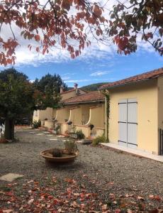 Maisons de vacances Les gites du pont de Reynes : photos des chambres