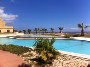Fort Chambray Sea-View Apartment with Pool
