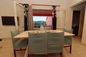 Apartments Prižba Bay