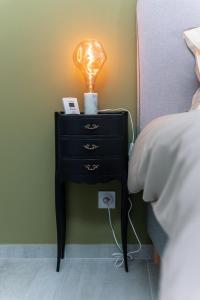 Domaine de Mérins, 10 couchages avec piscine, face à la rivière, à 4km de la plage