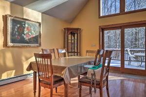 Fire Pit, Indoor Pool Access Big Bass Lake Cabin