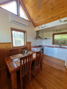 Maple Ridge Cottages