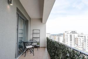 Apart B&V 701 Coresi - Luxury Mountain Haven