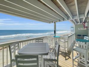 Ocean Dunes 1st Floor Unit - Oceanfront w Pools - Kure Beach Rental - Ubytování bez kategorie ve městě Kure Beach