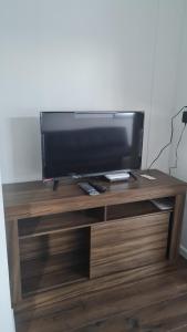 Cerca Reloj Flores Viña