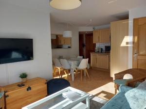 Charmant 3 pièces, 6 couchages, proche pistes, Les Arcs 1800 - FR-1-411-866