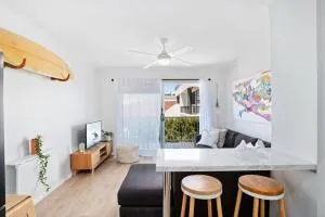 Alfred Street - Hosted by Burleigh Letting - Mermaid Beach
