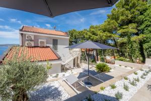 Brela - room for two