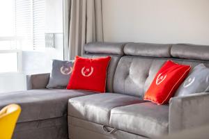 Ponderosa 615, Las Americas, one bedroom apartment with large terrace and ocean view, next to Siam Park