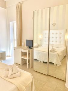 Classic Triple Room room in Hotel Baby
