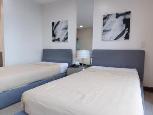 Comfy Bunkbed with Pool