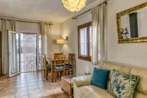 Villa lesquirol casa con piscina