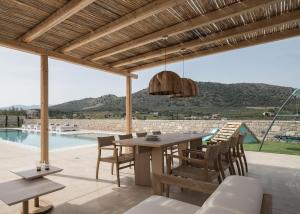 Ayali Villa II, a divine luxury homestay, By ThinkVilla