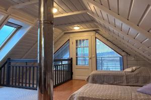 Laakson Helmi 2 ,separate sauna, fireplace, lake