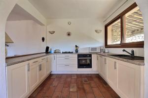 Bright apartment close to the village