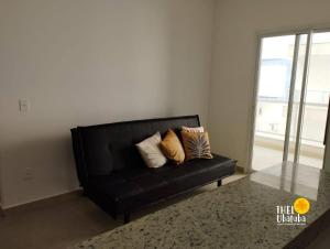 Espaçoso, bem equipado AR e piscina Climatizada