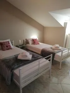 Σοφίτα, Ευφροσυνη - Anatolí