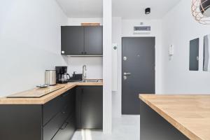 City Center Studio Apartment Wrocław by Noclegi Renters