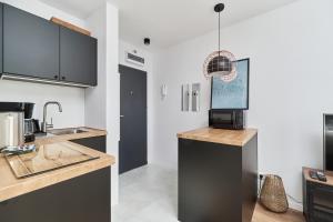 City Center Studio Apartment Wrocław by Renters