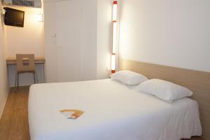 Hotels Premiere Classe Saint Malo St Jouan Des Guerets : Chambre Double