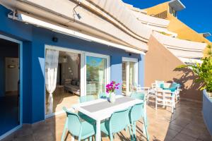 La Nea Beach Apartment