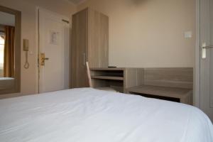 Hotels Hotel Pacific : photos des chambres