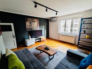 Vracar hideaway with private garage