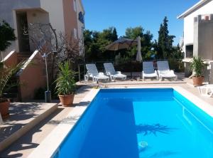 Apartments Villa Natali - Heating Pool