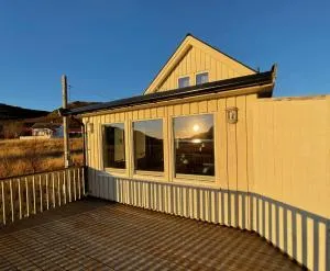 Kvalvika Retreat - Lofoten - Sennesvik