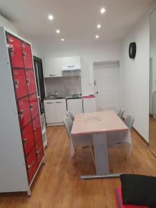 Appartements Studio Centre village : photos des chambres