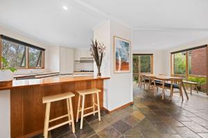 Roadknight Ocean Road View 236