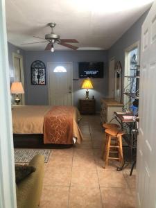 A Smaller Piece of Heaven, Near by Lackland AFB