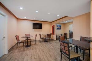 SureStay Hotel by Best Western Mt Pleasant
