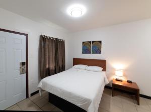 Queen Room room in American Inn
