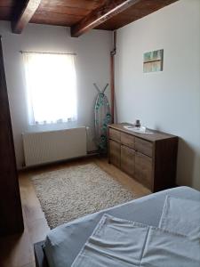 Family friendly house with a swimming pool Mihalic Selo, Karlovac - 20284